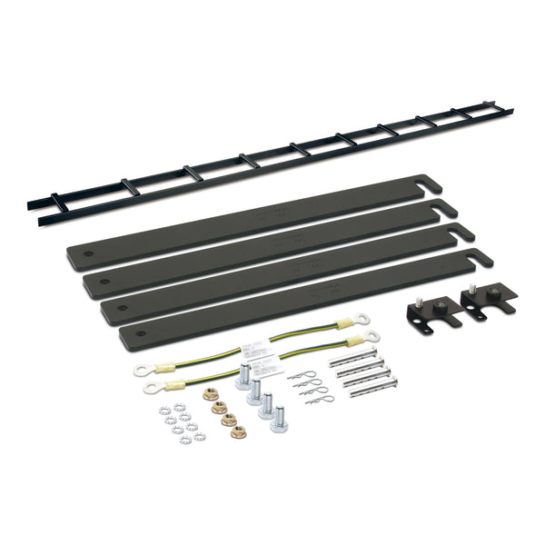Échelle à câbles de données APC NetShelter AR8164ABLK avec ensemble de fixation, noire, 152 x 3023 x 51 mm