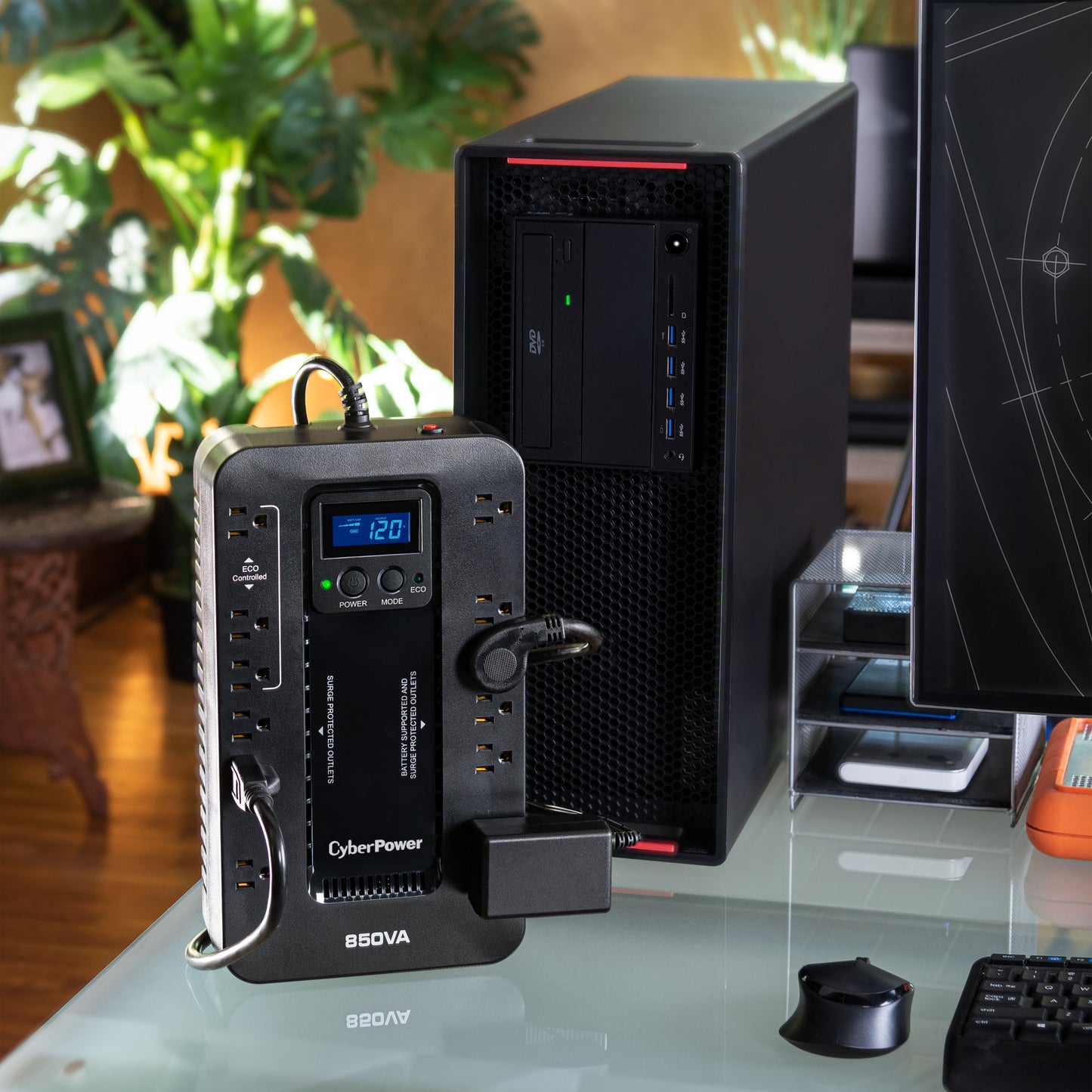 CyberPower EC850LCD 850VA / 510W Standby UPS (Mini-Tower) — Feature detail