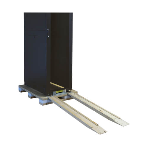 Armoire de baie Tripp Lite SmartRack SR42UBSP1 42U, profondeur standard, portes et panneaux latéraux inclus, emballage sur palette antichoc